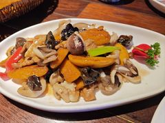 -前海沿·青岛菜(五四广场永旺店)