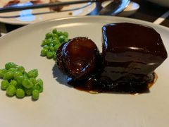 鲍鱼红烧肉-杭州西子湖四季酒店·金沙厅