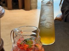 鲜莓果青柠气泡-一沙一城·岩烤牛扒(深圳首店)