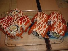 加州卷&nbsp;&&nbsp;三文卷&nbsp;各兩客-板长寿司(海港城店)