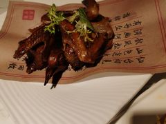 -姜君·千岛湖鱼头馆(浦东大道店)
