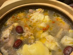 -邹开喜·炭炉鸡煲·海鲜火锅(虹口足球场店)