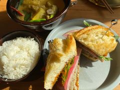 -SHAN山(前滩太古里店)