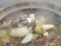 -威邵鸡煲(西华路总店)