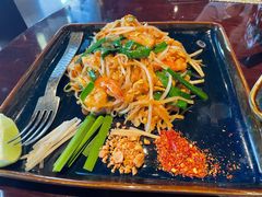 泰式炒金边粉-食肆&Fourteen(武林夜市店)