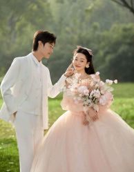 -玛奇朵婚纱摄影