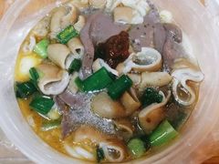 -锦泓老字号猪脏粉(东联大厦店)