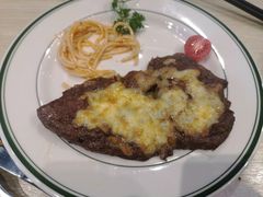 -纽斯特牛排自助餐厅(浦江万达店)