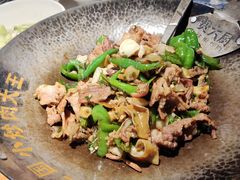 -费大厨辣椒炒肉(万家丽一店)