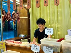 -天成·潮州牛肉脆肉鱼生蚝自助火锅