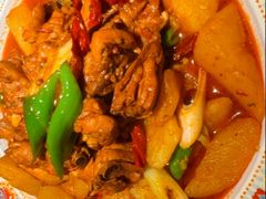沙湾大盘走地鸡(配皮带面)-塔哈尔·新疆盛宴(复地活力城店)