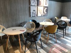 -肯德基(中纬店)