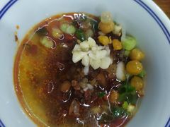 -云南印象昭通天麻火腿鸡(新疆石油花园二期店)