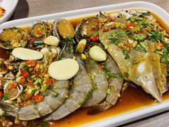 -日进一片海.生腌海鲜火锅.宵夜烧烤(三里屯总店)