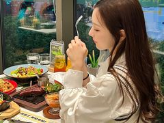 -西语·炭烧牛排(卓越中寰店)