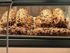 -HOT CRUSH趁热集合·现烤面包(环球港店)