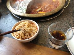 -小天鹅火锅·一线江景洪鼎旗舰店(洪崖洞店)