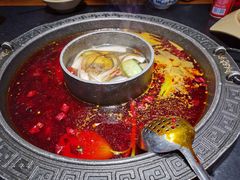 -晓宇重庆火锅(龙首店)