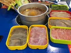 -马路边边麻辣烫联盟路店