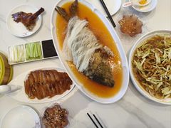 -梅利汴京烤鸭•开封豫菜地标店(铁北街店)