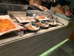 -飨食汇全日制餐厅·昆山皇冠假日酒店(九方店)