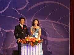 -南京奥林匹克体育中心-体育馆