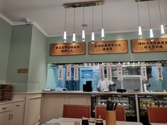 -新世界·过桥米线宴
