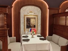 -马克西姆俄罗斯餐厅(通亚街店)