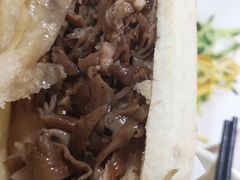 -宝光熏肉鞋底火烧(新街口店)
