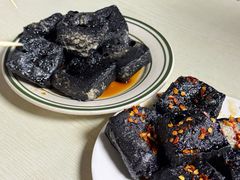 -五娭毑臭豆腐(黄兴南路店)