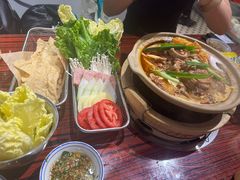 -沙胆彪炭炉牛杂煲(上海日月光广场店)