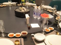 -忆江南·临江鱼馆