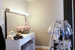 -YUE.庄悦皮肤身体管理中心