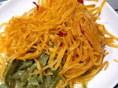 小菜-海底捞火锅(翔龙天地广场店)
