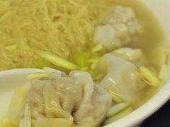 鲜虾云吞面-伍湛记 · 广州老字号(龙津中路店)
