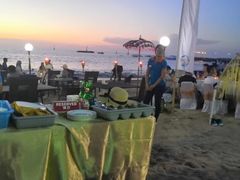 -金巴兰海滩烛光bbq