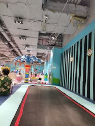 -利奥梦幻主题乐园(爱琴海购物公园店)
