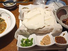 -95号酱骨·一块豆腐(展春园西路店)