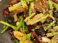 -东馆和天下特色餐饮(工农店)