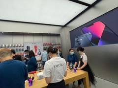 -Apple零售店(新街口店)