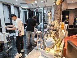 -TOP HAIR SALON
