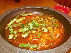 -新凯里酸汤鱼(飞山街店)