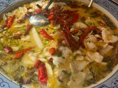 -洪帮主酸菜鲈鱼(连江万家店)