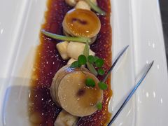 -海派悦庭·海胆烧麦·新融合菜(凯德广场店)