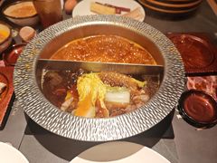 -牛YO寿喜烧·铁板烧和牛火锅自助(市府恒隆店)