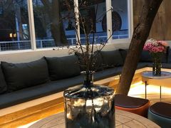 -春树下·树屋花房西餐厅(罍街AS1980店)