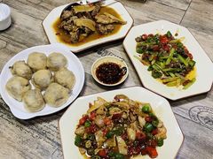 -南雄雄州土菜餐厅(粤北大厦店)