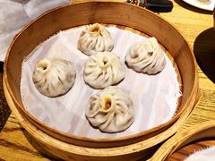 精品小笼包-新梅华·茶点餐厅(石路国际商城店)