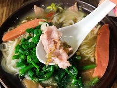 三鲜砂锅米线-巴鑫田姐米线(巴南万达店)