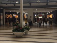 -TIMES CITY OUTLETS 时代·城市·奥特莱斯(上海国际时尚中心店)